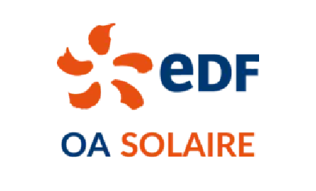 Logo EDF OA Solaire : à gauche, un symbole stylisé formé de six pétales orange évoquant le soleil, à droite le sigle “EDF” en lettres majuscules bleues et “OA SOLAIRE” en dessous, “OA” en bleu et “SOLAIRE” en orange.